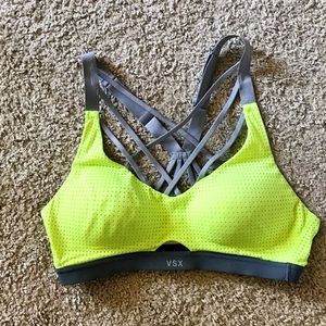 Victoria Secret sports bra
